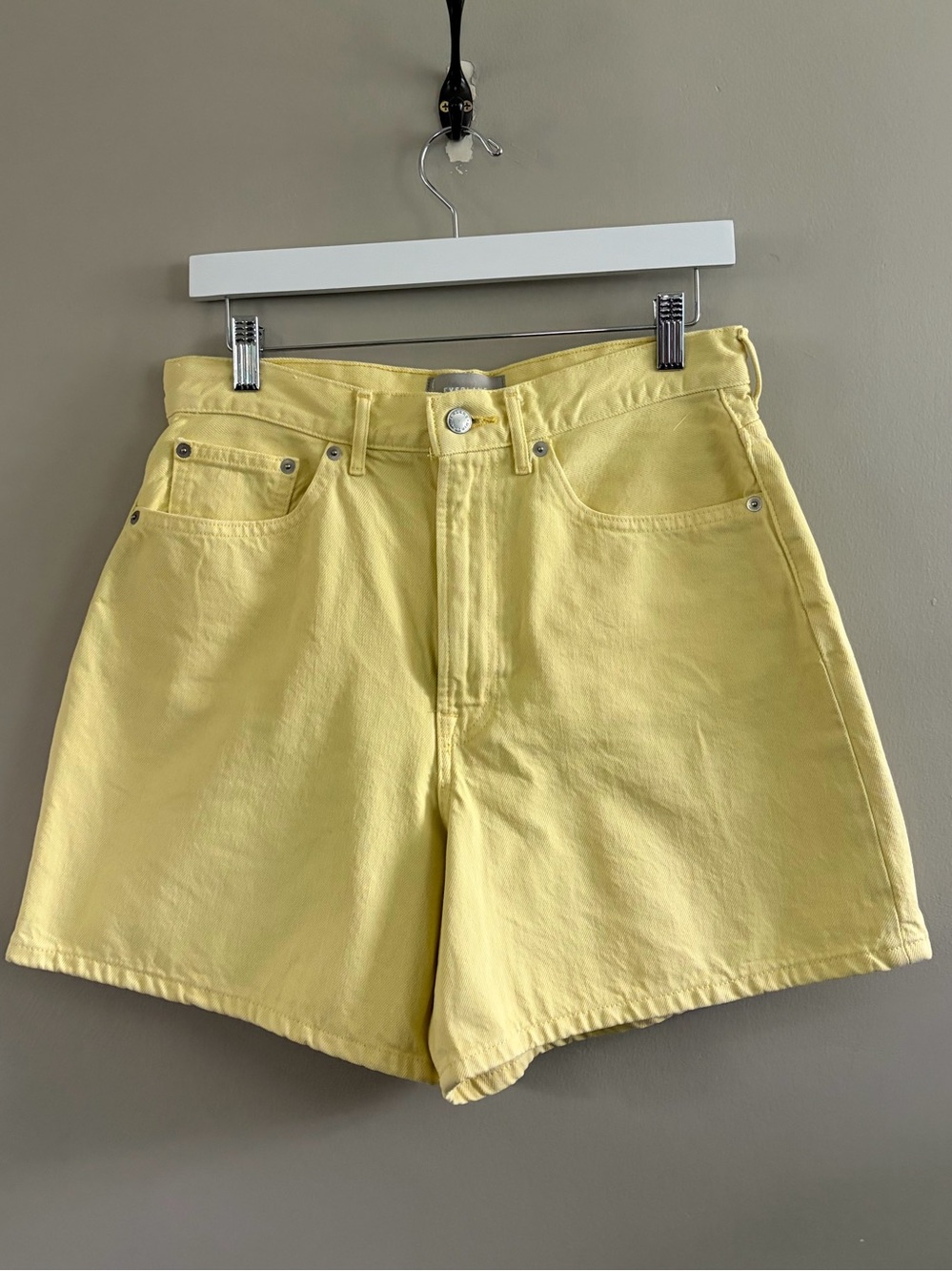 Everlane A-Line Denim Short Organic Cotton Butter Yellow Size 28 High Rise